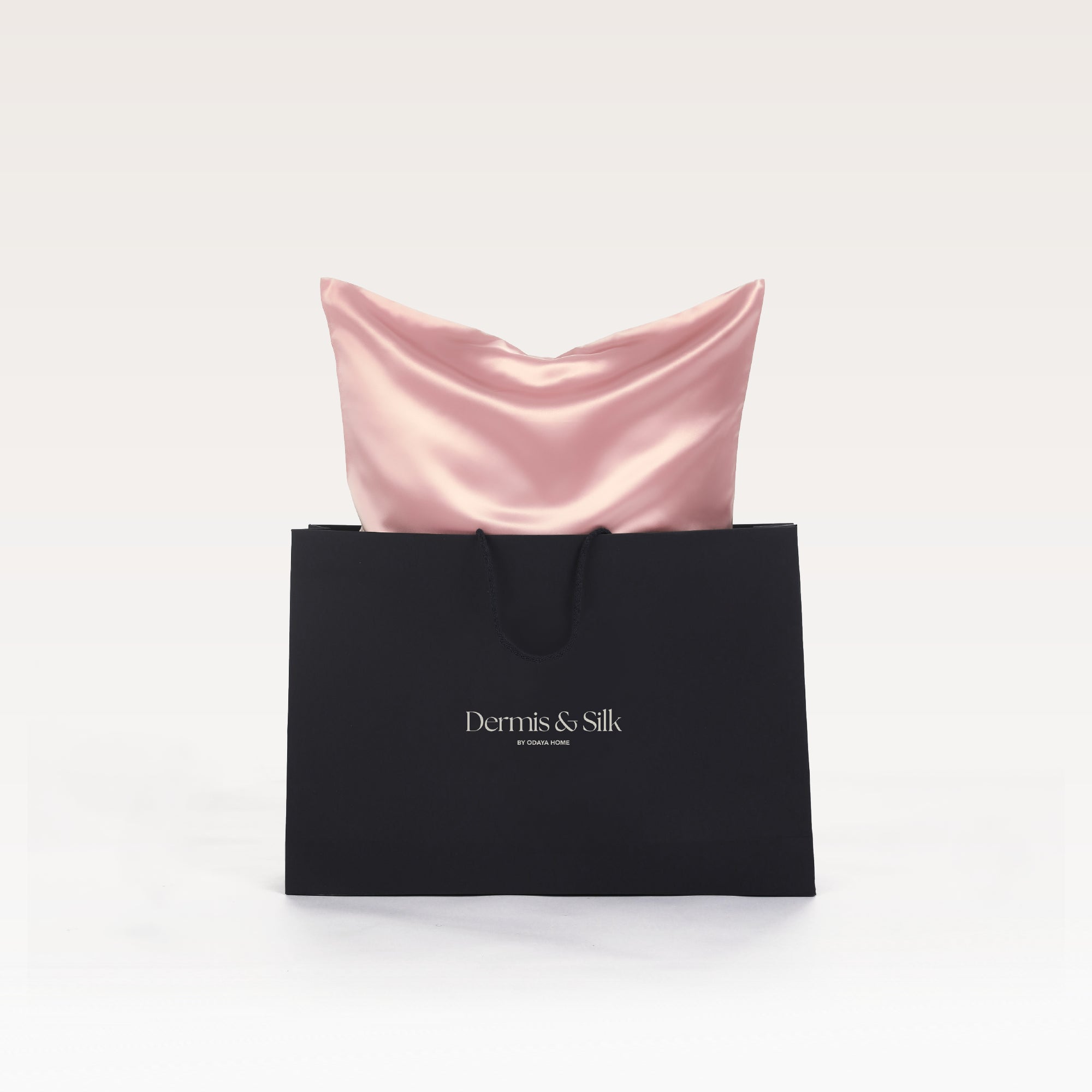 The 8-Hour Facial Pillowcase / Ember