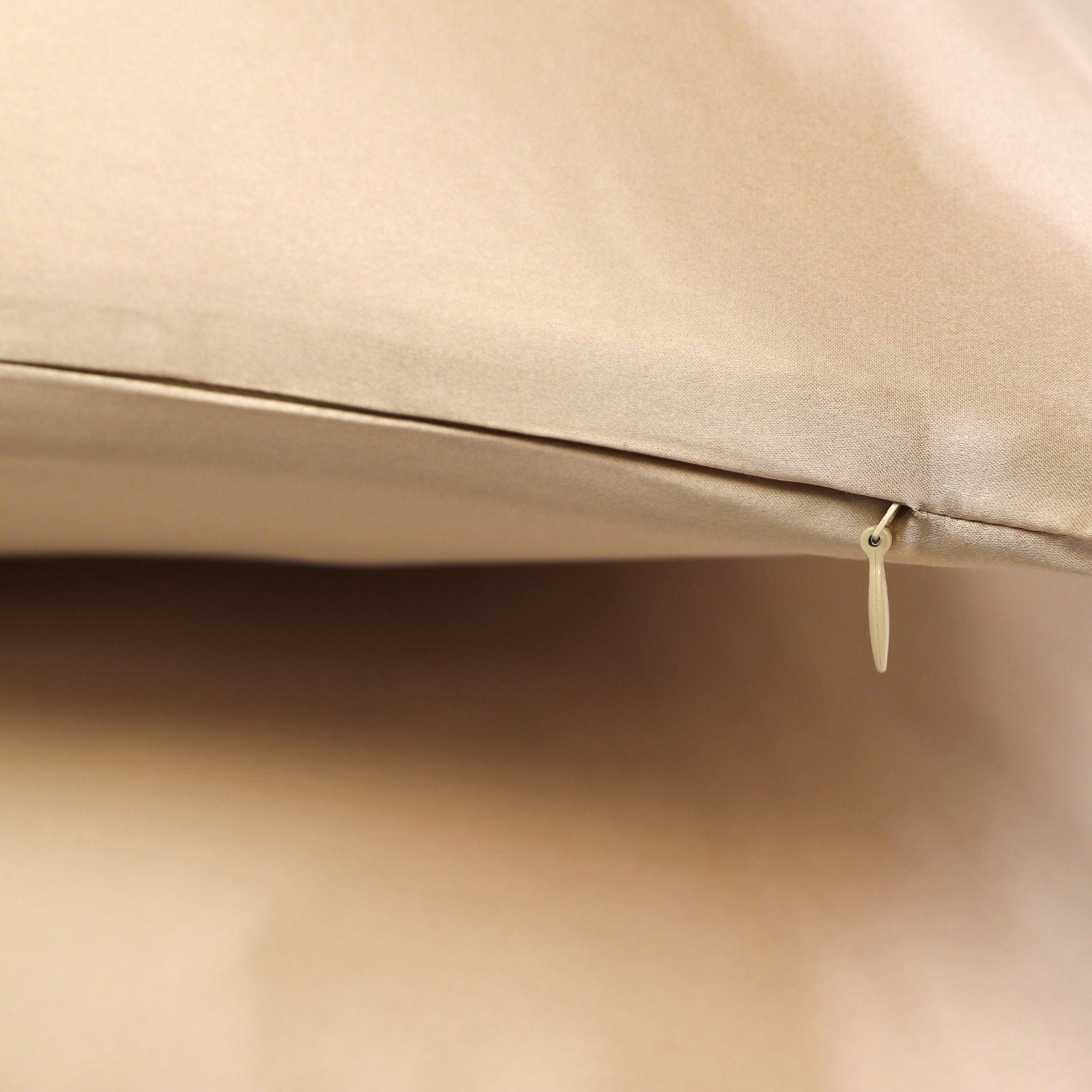 The 8-Hour Facial Pillowcase / Crème