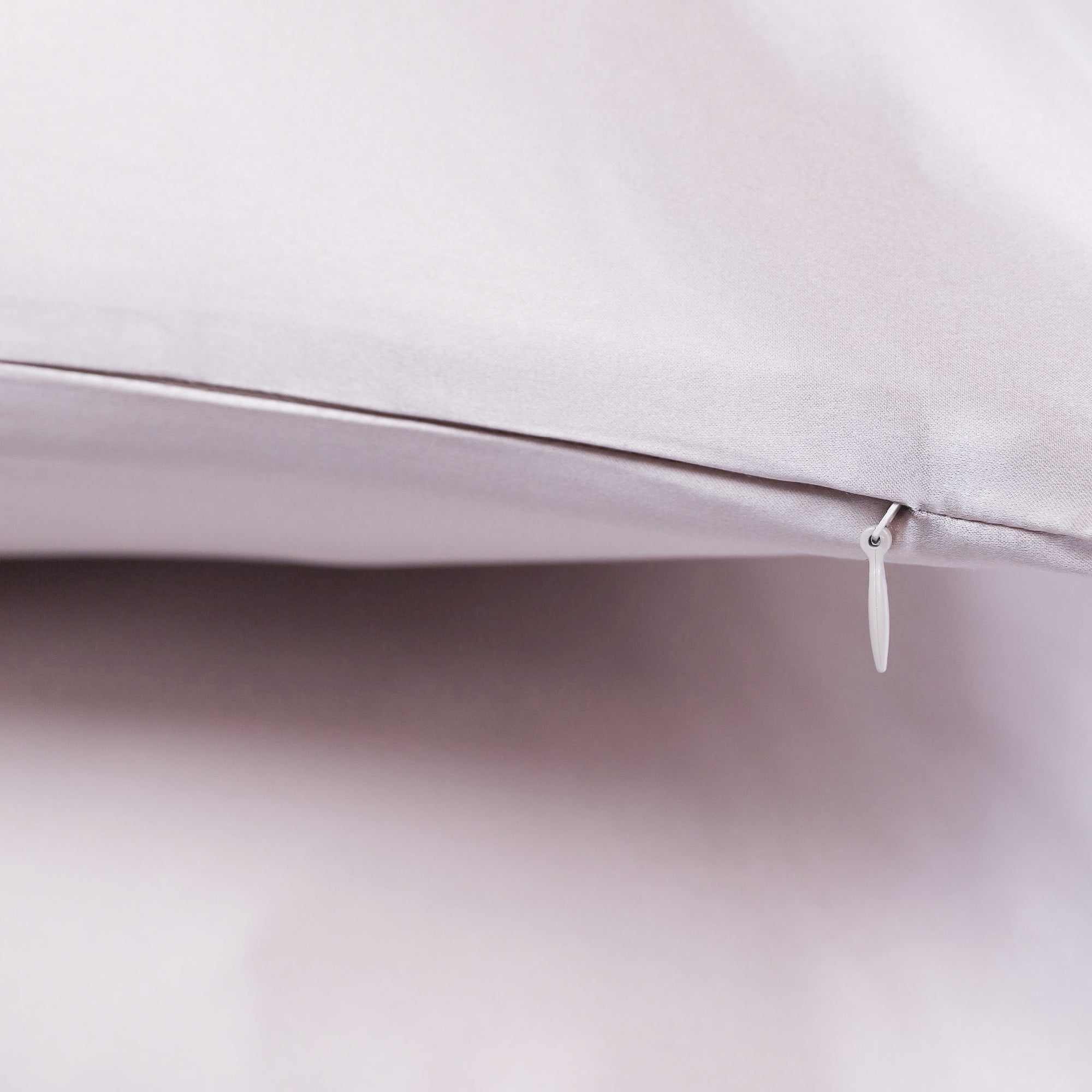 The 8-Hour Facial Pillowcase / Mauve